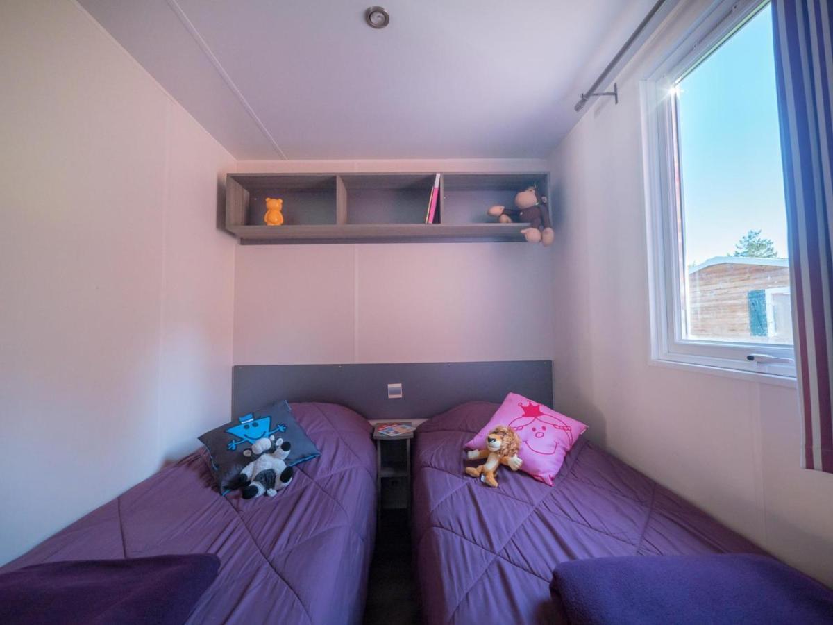 מלון אמבראן Camping Les Grillons מראה חיצוני תמונה
