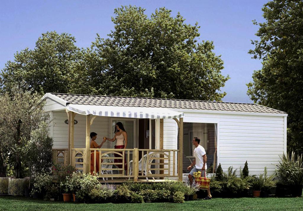 מלון אמבראן Camping Les Grillons מראה חיצוני תמונה
